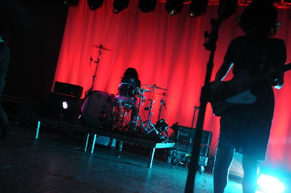 Silversun Pickups at Stubb's BarbQ, Austin, Texas 07/19/10