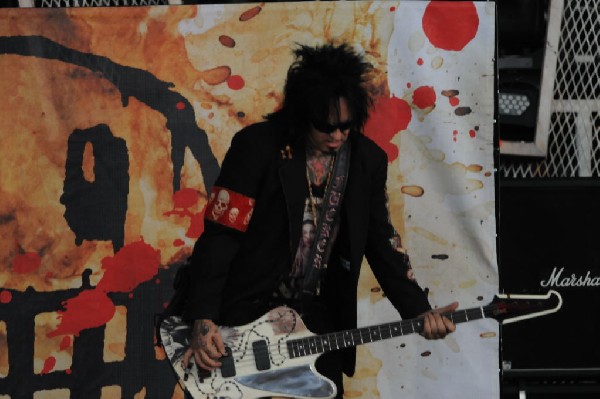 Sixx:A.M. at the Verizon Wireless Amphitheater, Selma, Texas