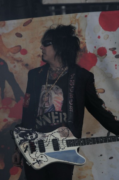 Sixx:A.M. at the Verizon Wireless Amphitheater, Selma, Texas