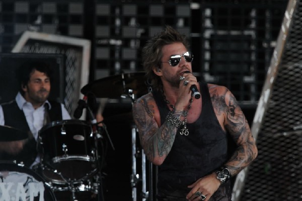 Sixx:A.M. at the Verizon Wireless Amphitheater, Selma, Texas