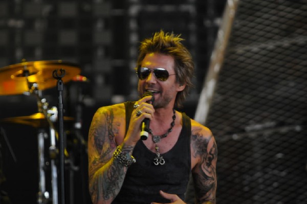 Sixx:A.M. at the Verizon Wireless Amphitheater, Selma, Texas