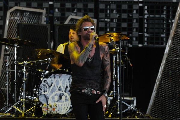 Sixx:A.M. at the Verizon Wireless Amphitheater, Selma, Texas