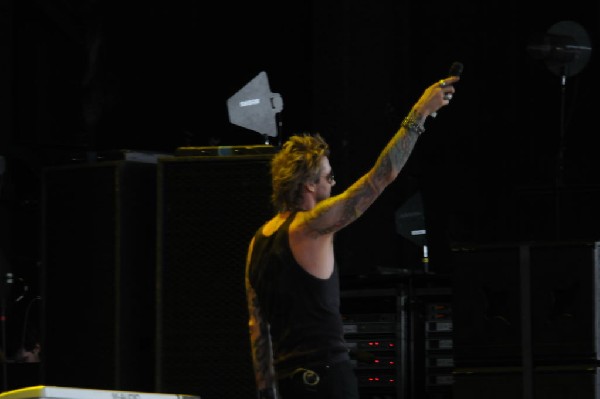 Sixx:A.M. at the Verizon Wireless Amphitheater, Selma, Texas