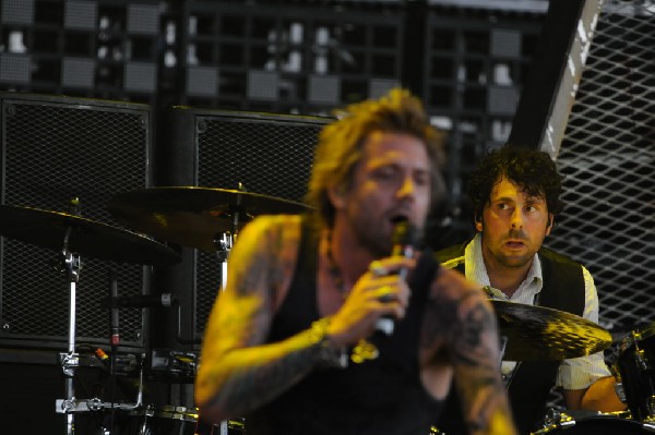 Sixx:A.M. at the Verizon Wireless Amphitheater, Selma, Texas