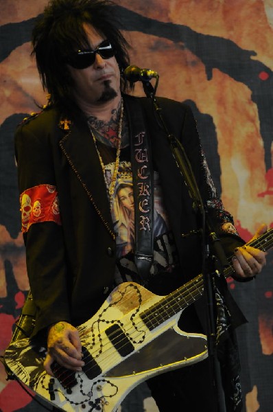 Sixx:A.M. at the Verizon Wireless Amphitheater, Selma, Texas