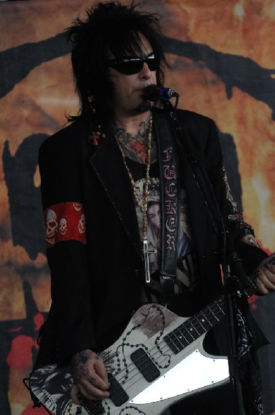 Sixx:A.M. at the Verizon Wireless Amphitheater, Selma, Texas