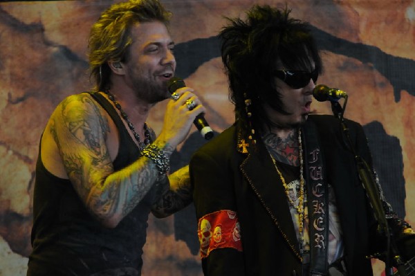 Sixx:A.M. at the Verizon Wireless Amphitheater, Selma, Texas
