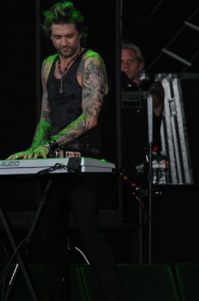 Sixx:A.M. at the Verizon Wireless Amphitheater, Selma, Texas