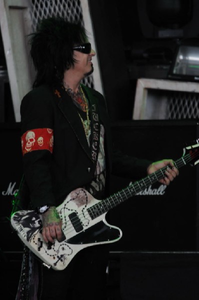 Sixx:A.M. at the Verizon Wireless Amphitheater, Selma, Texas