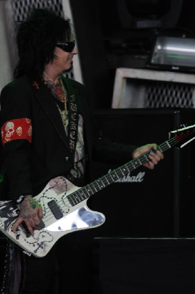 Sixx:A.M. at the Verizon Wireless Amphitheater, Selma, Texas