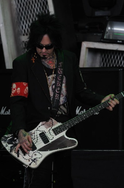 Sixx:A.M. at the Verizon Wireless Amphitheater, Selma, Texas
