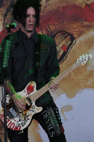 Sixx:A.M. at the Verizon Wireless Amphitheater, Selma, Texas