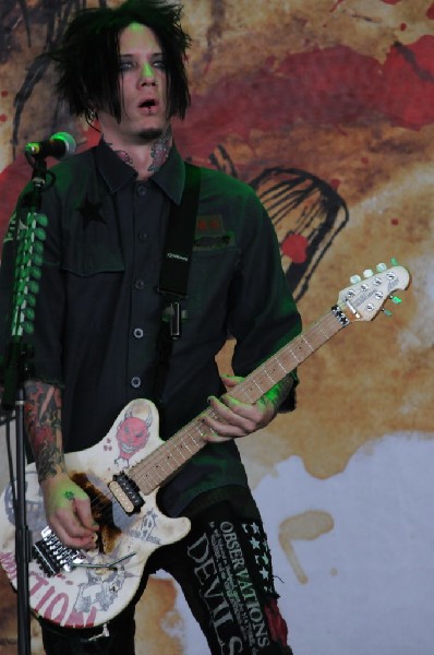 Sixx:A.M. at the Verizon Wireless Amphitheater, Selma, Texas