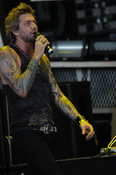 Sixx:A.M. at the Verizon Wireless Amphitheater, Selma, Texas