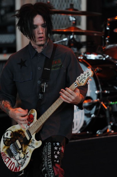 Sixx:A.M. at the Verizon Wireless Amphitheater, Selma, Texas