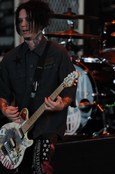 Sixx:A.M. at the Verizon Wireless Amphitheater, Selma, Texas