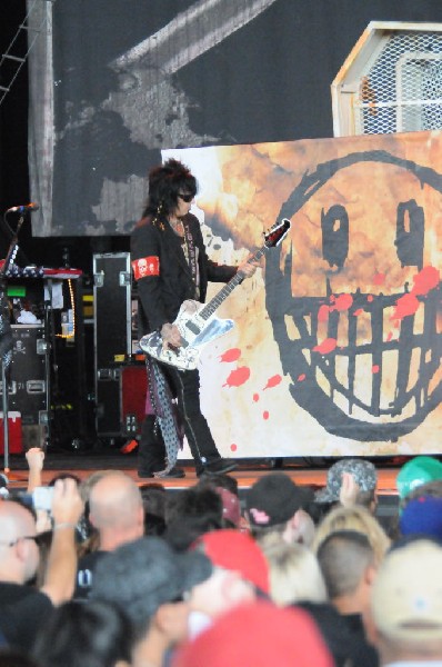 Sixx:A.M. at the Verizon Wireless Amphitheater, Selma, Texas
