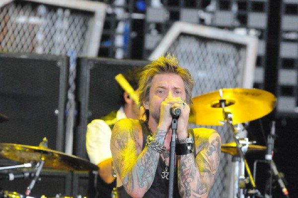 Sixx:A.M. at the Verizon Wireless Amphitheater, Selma, Texas