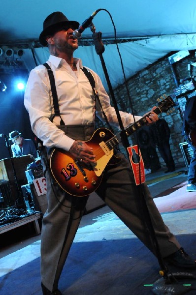 Social Distortion at Stubb's BarBQ, Austin Texas, 11/18/10