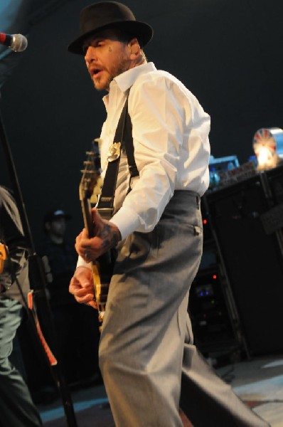 Social Distortion at Stubb's BarBQ, Austin Texas, 11/18/10