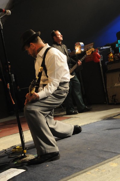 Social Distortion at Stubb's BarBQ, Austin Texas, 11/18/10