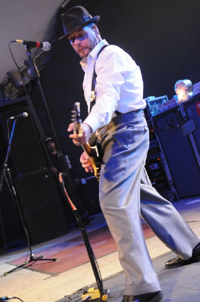 Social Distortion at Stubb's BarBQ, Austin Texas, 11/18/10