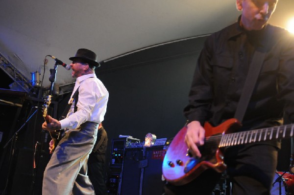 Social Distortion at Stubb's BarBQ, Austin Texas, 11/18/10