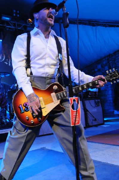 Social Distortion at Stubb's BarBQ, Austin Texas, 11/18/10