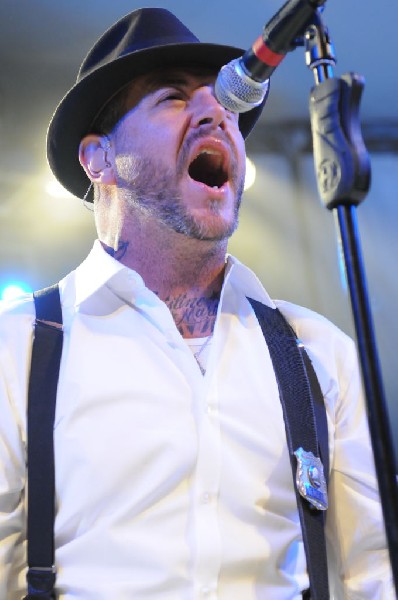 Social Distortion at Stubb's BarBQ, Austin Texas, 11/18/10