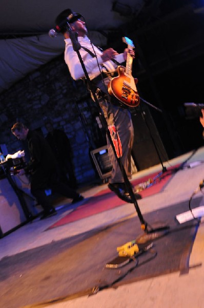 Social Distortion at Stubb's BarBQ, Austin Texas, 11/18/10