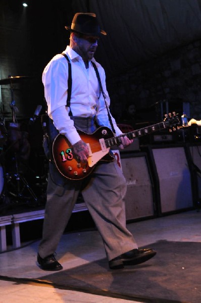 Social Distortion at Stubb's BarBQ, Austin Texas, 11/18/10