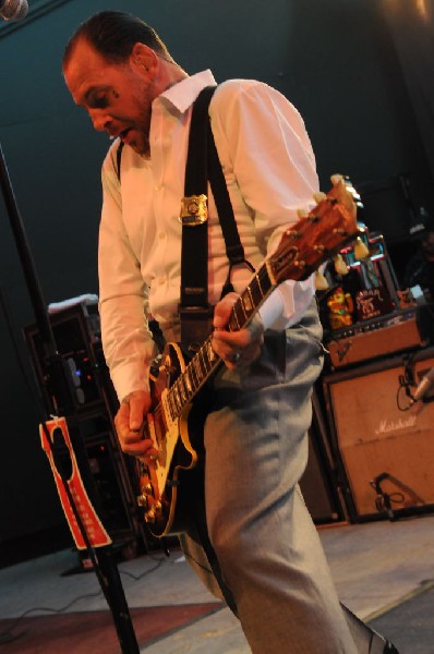 Social Distortion at Stubb's BarBQ, Austin Texas, 11/18/10