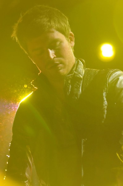 The Soldier Thread at La Zona Rosa, Austin, Texas