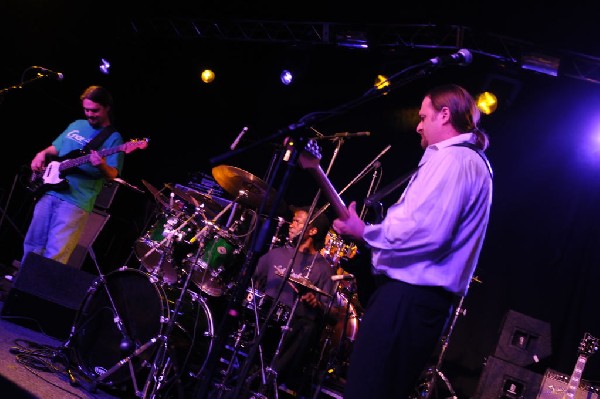 Johnny King and the Solrockers at La Zona Rosa, Austin, Texas, 05/05/10