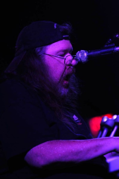 Johnny King and the Solrockers at La Zona Rosa, Austin, Texas, 05/05/10