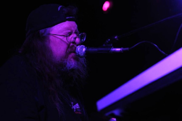 Johnny King and the Solrockers at La Zona Rosa, Austin, Texas, 05/05/10