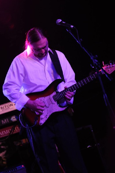 Johnny King and the Solrockers at La Zona Rosa, Austin, Texas, 05/05/10