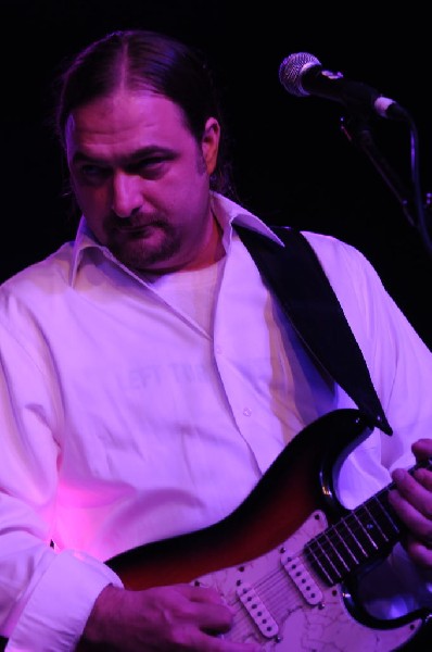 Johnny King and the Solrockers at La Zona Rosa, Austin, Texas, 05/05/10