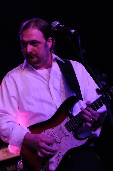 Johnny King and the Solrockers at La Zona Rosa, Austin, Texas, 05/05/10