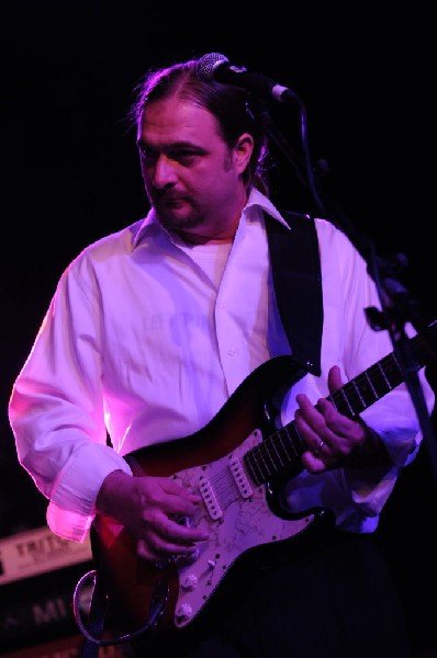 Johnny King and the Solrockers at La Zona Rosa, Austin, Texas, 05/05/10