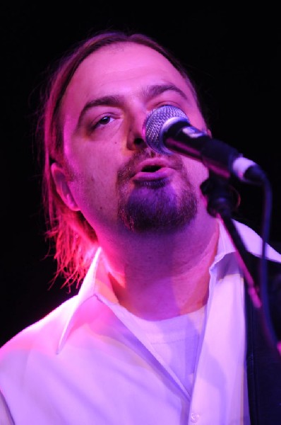 Johnny King and the Solrockers at La Zona Rosa, Austin, Texas, 05/05/10