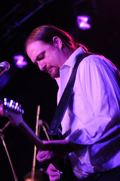 Johnny King and the Solrockers at La Zona Rosa, Austin, Texas, 05/05/10