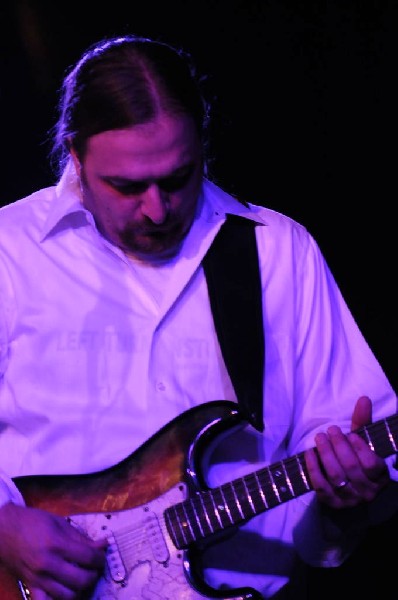 Johnny King and the Solrockers at La Zona Rosa, Austin, Texas, 05/05/10