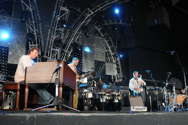 Steve Winwood at the  Verizon Wireless Amphitheater