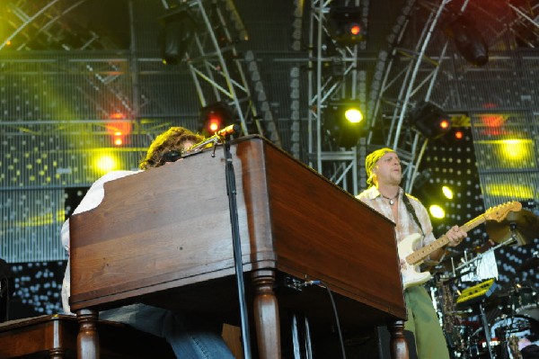 Steve Winwood at the  Verizon Wireless Amphitheater