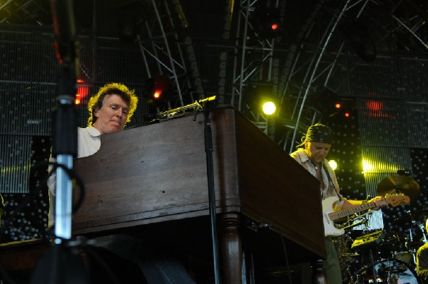 Steve Winwood at the  Verizon Wireless Amphitheater