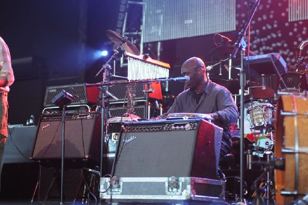 Steve Winwood at the  Verizon Wireless Amphitheater