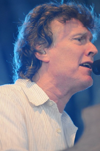 Steve Winwood at the  Verizon Wireless Amphitheater