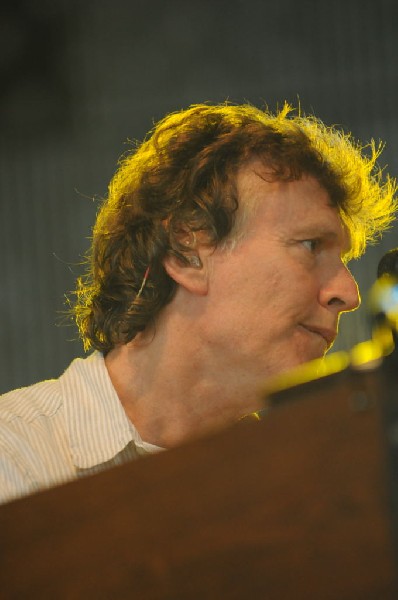 Steve Winwood at the  Verizon Wireless Amphitheater