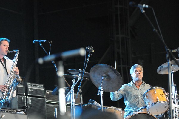 Steve Winwood at the  Verizon Wireless Amphitheater